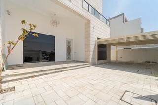 Brand New | High Ceilings | Spacious, picture 3