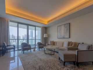 Luxury Apartment with Burj Khalifa & Fountain View, picture 3