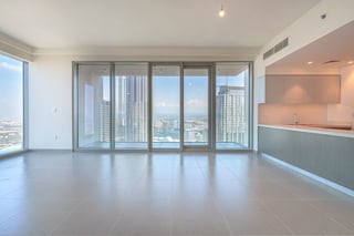 Downtown Dubai Apartment with Burj Khalifa Views, picture 3