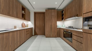 Stand alone villa in Expo City with private garden, picture 3