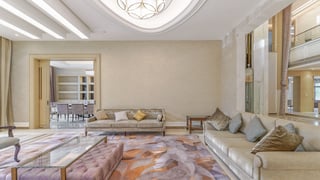 Extraordinary Lake View Mansion in Emirates Hills, picture 4