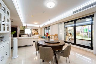 Upgraded Penthouse | Extension | Canal View, picture 3