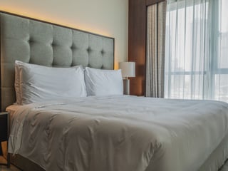 Elegant Branded Apartment in Downtown Dubai, picture 4