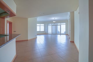 Elegant Palm Jumeirah Apartment Living, picture 4