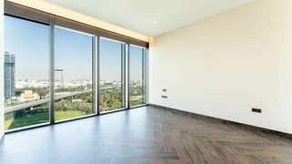 Spacious apartment in Zaabeel with Dubai Frame view, picture 3