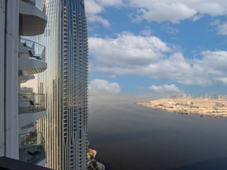 Exclusive | Creek and Skyline Views | Waterfront, picture 3