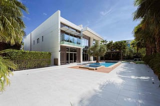 Investor Deal | Contemporary on the Lagoon Villa, picture 3