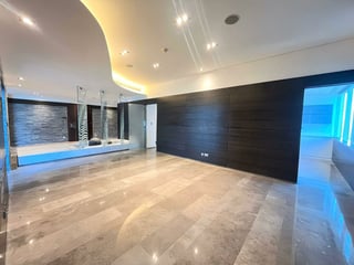 Luxury Penthouse | Upgraded | High Floor, picture 3