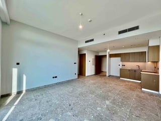 Stunning Views | High Floor | Upgraded in areas, picture 4