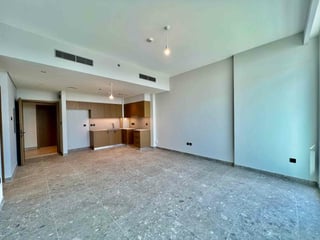 Stunning Views | High Floor | Upgraded in areas, picture 3