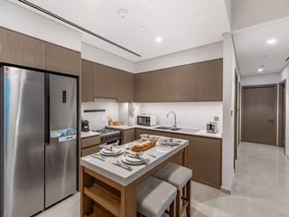 Exclusive l Furnished l Burj View | Payment Plan, picture 3