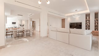Upgraded duplex in Dubai Marina with stunning views, picture 3