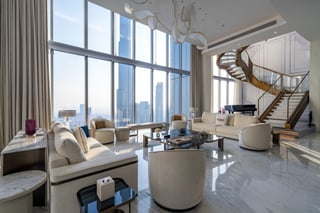 Extraordinary Penthouse with Private Rooftop, picture 3