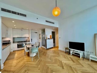 High Floor | Upgraded and Furnished | VOT, picture 3