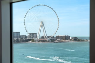 2BR | Full Sea and Dubai Ain View | Private Beach, picture 4