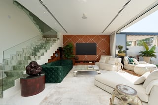 Prime Location | Vacant Unit | Golf Course View, picture 3