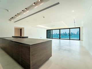 Ultra Luxury | Palm and Beach View | Panoramic, picture 4