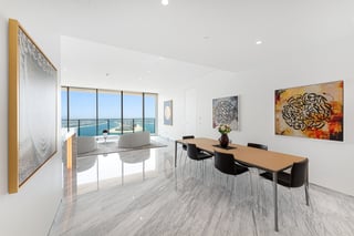 High-Floor Palm Paradise with Incredible Views, picture 4