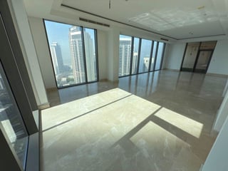 Skyline Luxury | Private Pool | Exclusive 4-Bedroom Apartment, picture 4