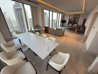 Skyline Luxury | Private Pool | Exclusive 4-Bedroom Apartment, picture 3
