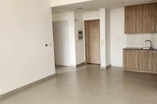 Prime Location | Mid Floor | Big Layout, picture 4