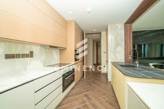 Downtown View I With Balcony I Furnished, picture 3