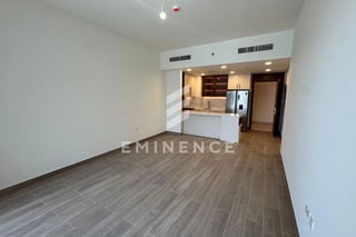 Low Floor | Prime Location | Pool View, picture 3