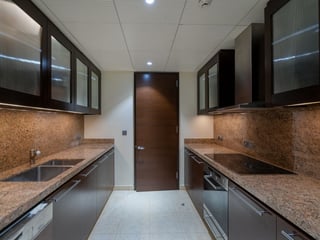 Skyline Retreat | High Floor | Fully Furnished, picture 3
