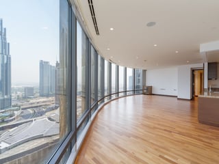 Skyline Luxury | High Floor | Premium Amenities, picture 4