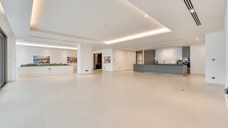Luxurious mansion in Palm Jumeirah with sea view, picture 4
