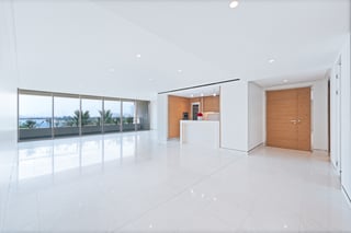 Lowest Price 3BR | XL Terrace | Vacant, picture 4