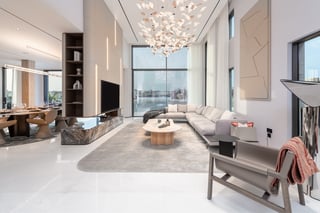 Luxury Upgraded 5 Bedroom | 3 Story with Atlantis View, picture 3