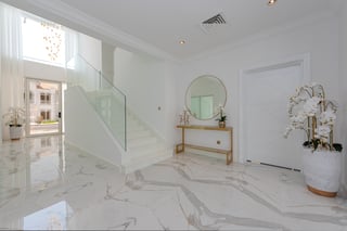 Best Priced Upgraded Garden Home Villa with Skyline View, picture 4