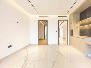 Fully Renovated | Custom Build | Huge Plot, picture 4