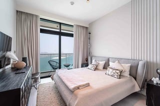 Upgraded | Surreal Sunset View | Vacant, picture 3