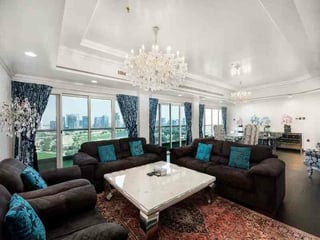 Extraordinary | Mint Condition | Incredible Views, picture 3