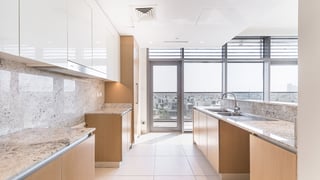 Corner apartment in Dubai Hills Estate with maids room, picture 4