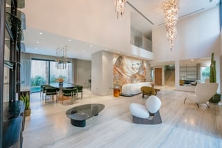 Luxury Upgraded | Freehold | Furnished, picture 3