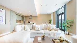 Vacant unit in Bluewaters with full Ain view, picture 3