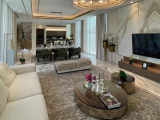 Luxurious DAMAC Hills Villa with Golf Views, picture 4