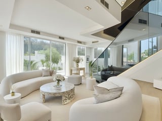 Luxury  |  Middle  Unit  |  Private  Pool, picture 4