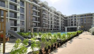 Brand New | Great Price | Semi Furnished, picture 4