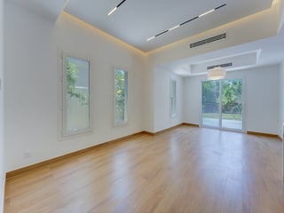Lake View | Type 3E | Fully Upgraded...., picture 3