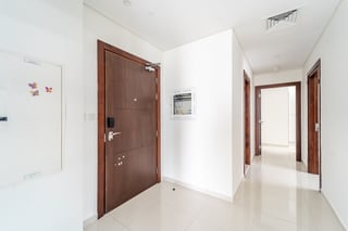 Spacious | Golf View | Corner Unit | Vacant, picture 4