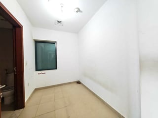 Chiller Free | Golf View | Maid's Room.., picture 4