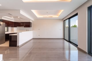 Big Layout | Just Handed Over| Single Row, picture 4