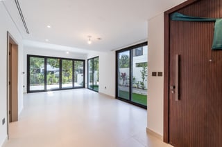 Prime Location | Big Layout | Twin Villa, picture 4