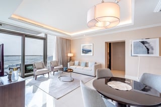 Luxury Furnished | Top Floor | Great View, picture 4