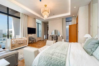 Ultra-Luxury Living | Furnished | Beach View, picture 4