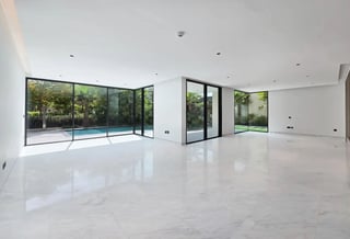 Vacant | Private Location | Fully Upgraded + Pool, picture 3